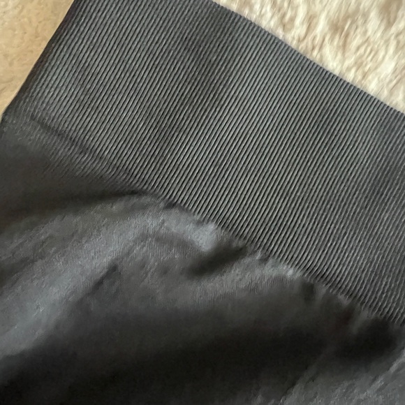 Women’s Seamless Scrunch Butt Wideband Waist Sports - Size  XL - Never worn - Picture 3 of 5